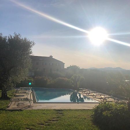 Villa Elena Appartamento In Villa Montinelle Exteriér fotografie