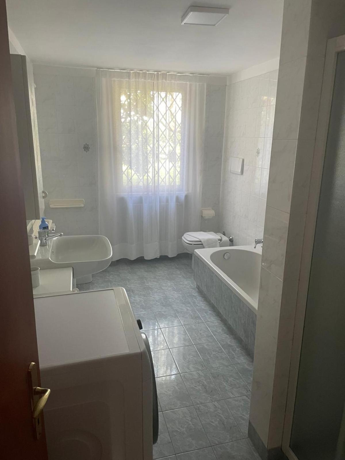 Villa Elena Appartamento In Villa Montinelle Exteriér fotografie